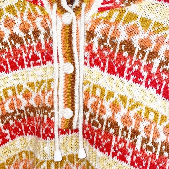 Galvin Knits Patterned 100% Alpaca Wool Pullover Button Hoodies - Picture 5 of 9